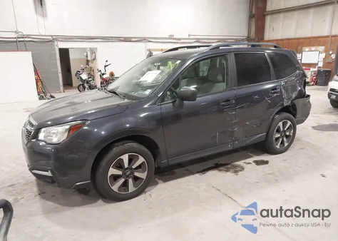 2017 Subaru Forester 2.5I Premium z USA, uszkodzony, nr VIN JF2SJAEC6HH504498